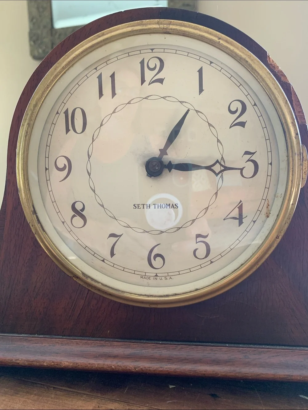 Vintage Seth Thomas Brown Mantel Clock - Classic Wood Finish